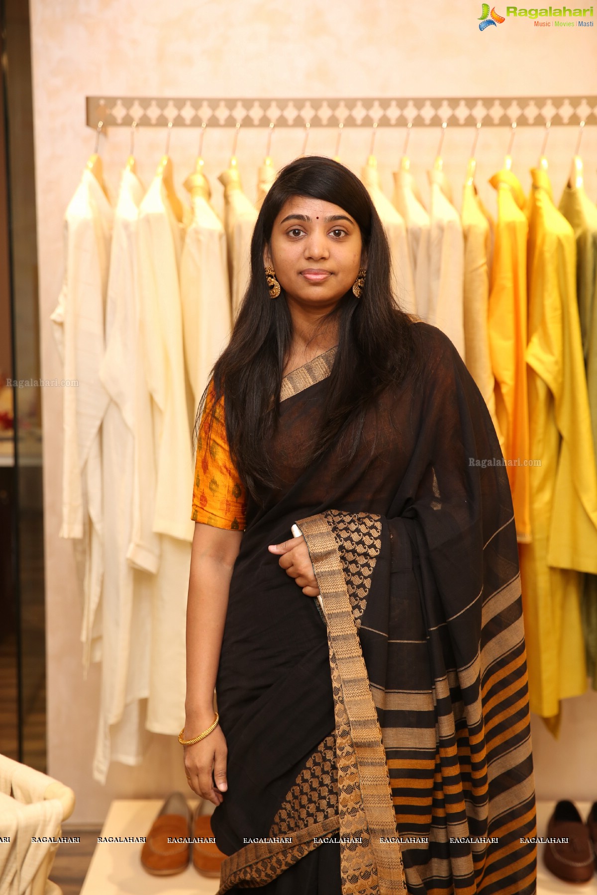 Vijay Devarakonda Launches Raamz Designer Store