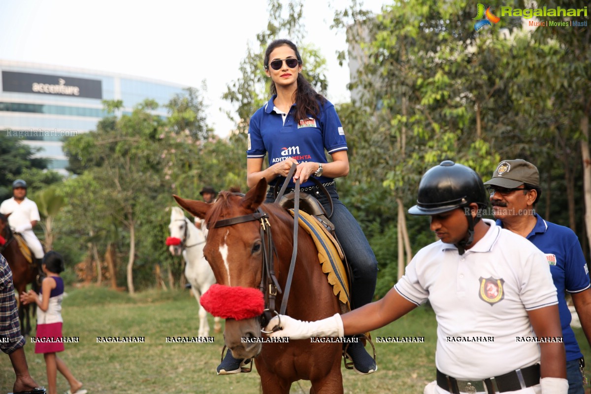 Aditya Mehta Foundation Sporting Event Celebrities vs Para-athletes