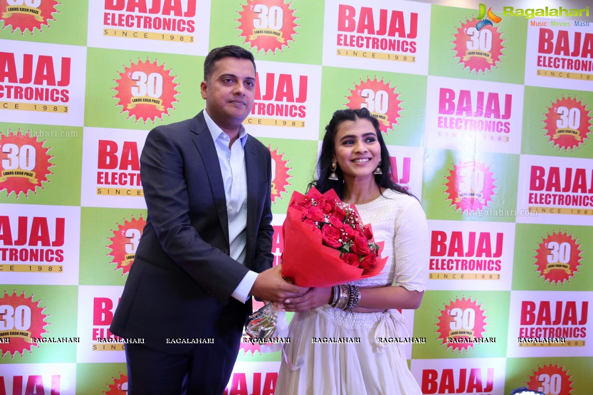Bajaj Electronics Bumper Draw Of Rs 30 Lakh Cash Prize at Forum Sujana Mall, KPHB