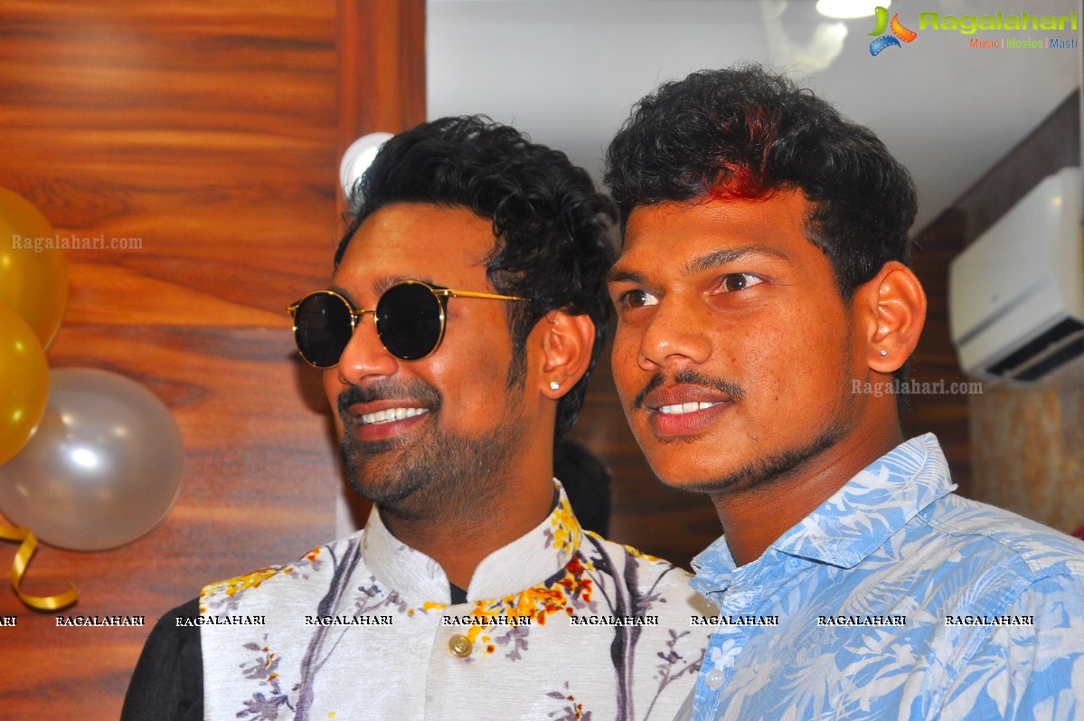 Be You Family Salon Launch at Kazipet by Varun Sandesh