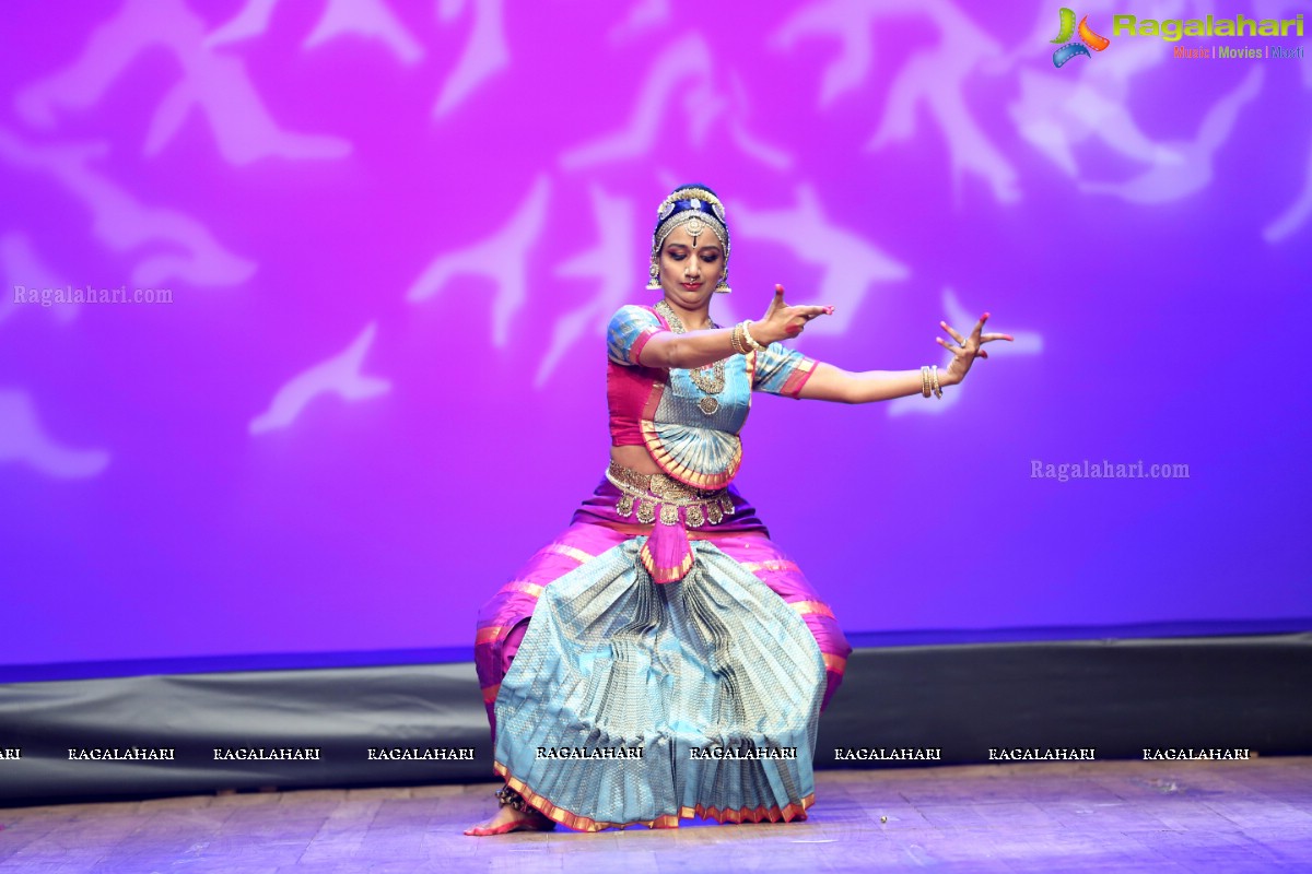 Drishya Kavya by Yamini Reddy and Group at Ravindra Bharathi