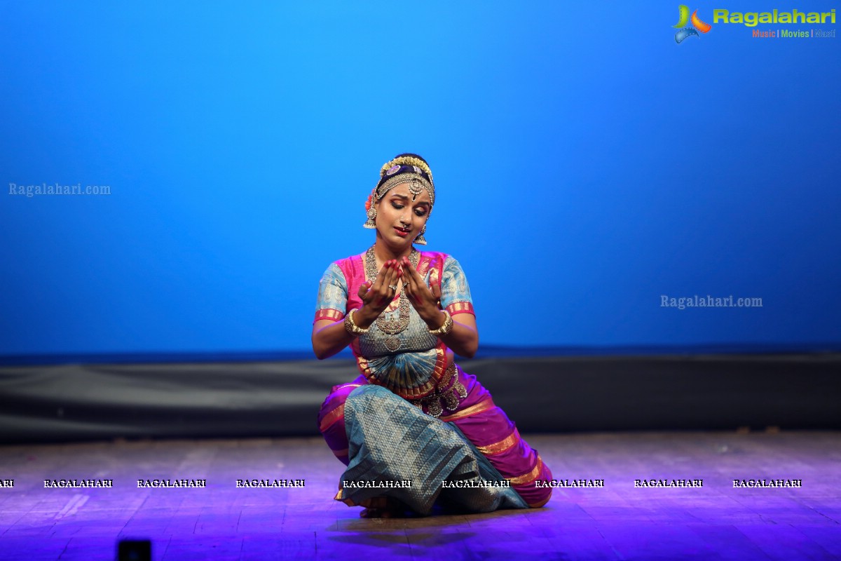 Drishya Kavya by Yamini Reddy and Group at Ravindra Bharathi