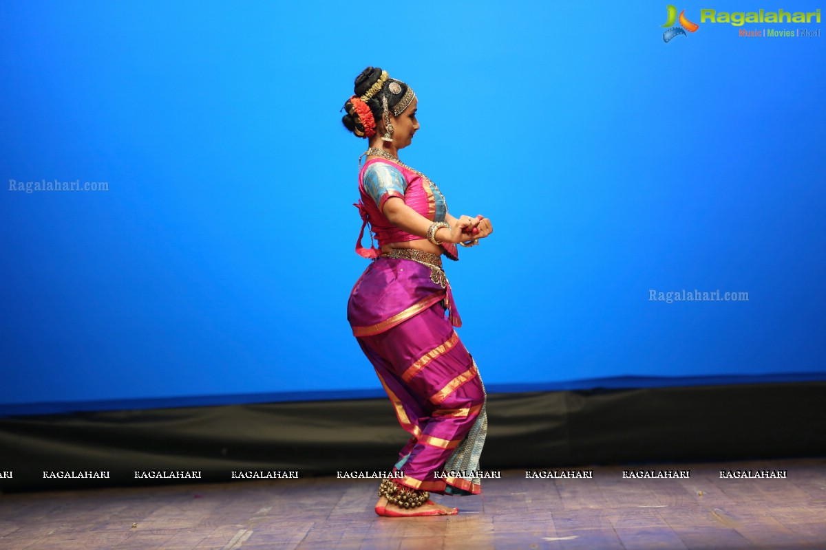 Drishya Kavya by Yamini Reddy and Group at Ravindra Bharathi