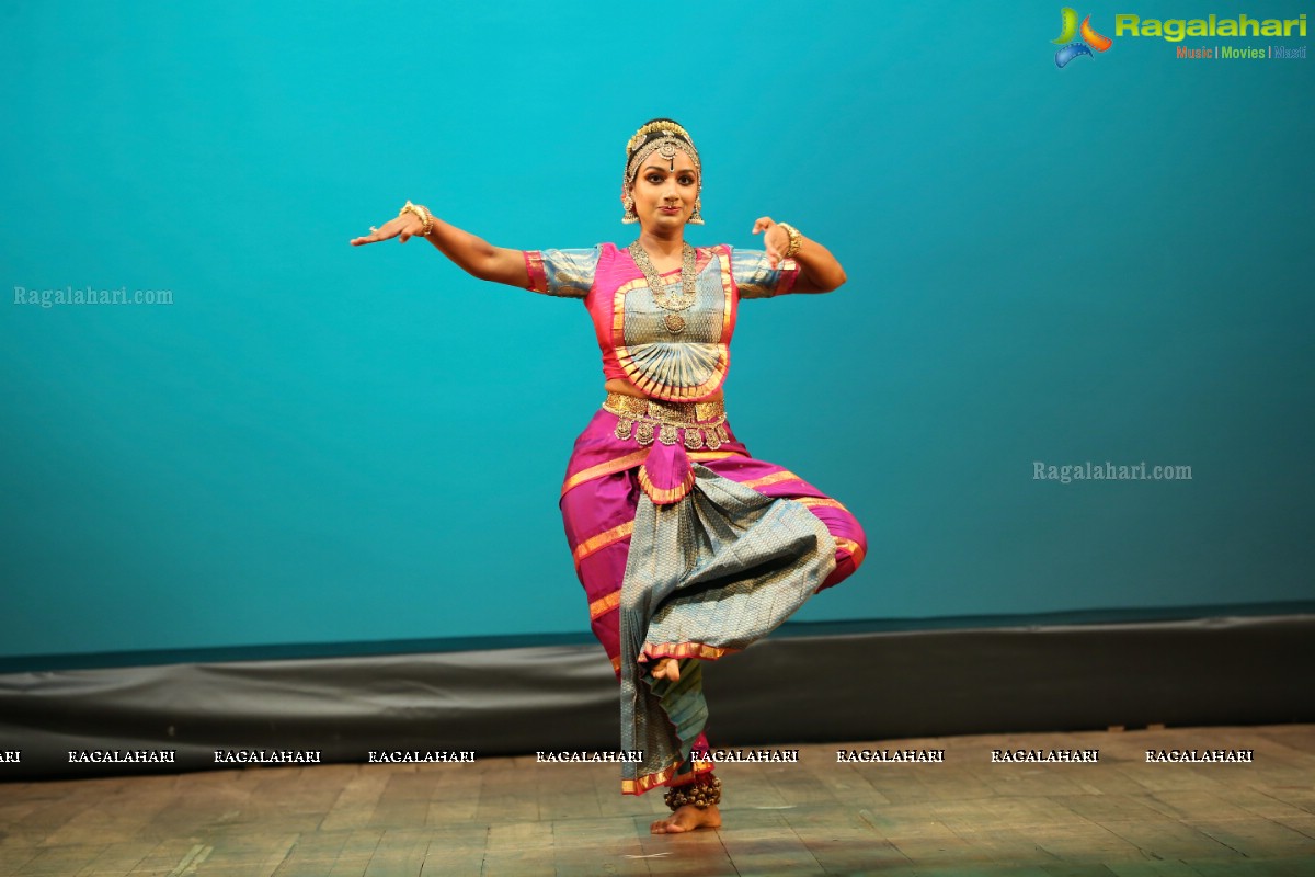 Drishya Kavya by Yamini Reddy and Group at Ravindra Bharathi