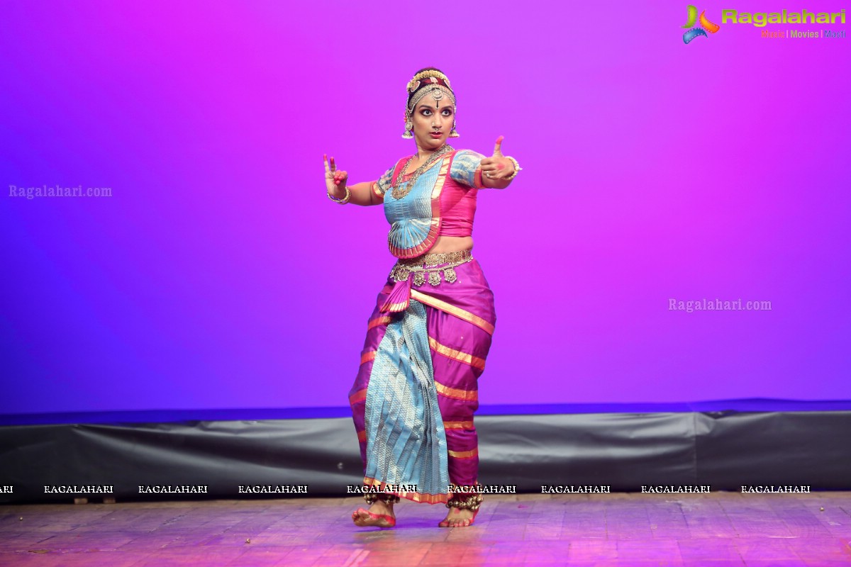 Drishya Kavya by Yamini Reddy and Group at Ravindra Bharathi