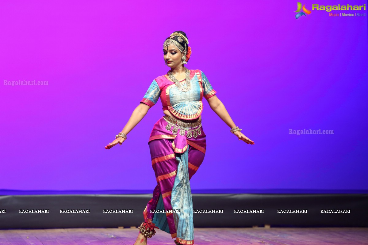 Drishya Kavya by Yamini Reddy and Group at Ravindra Bharathi