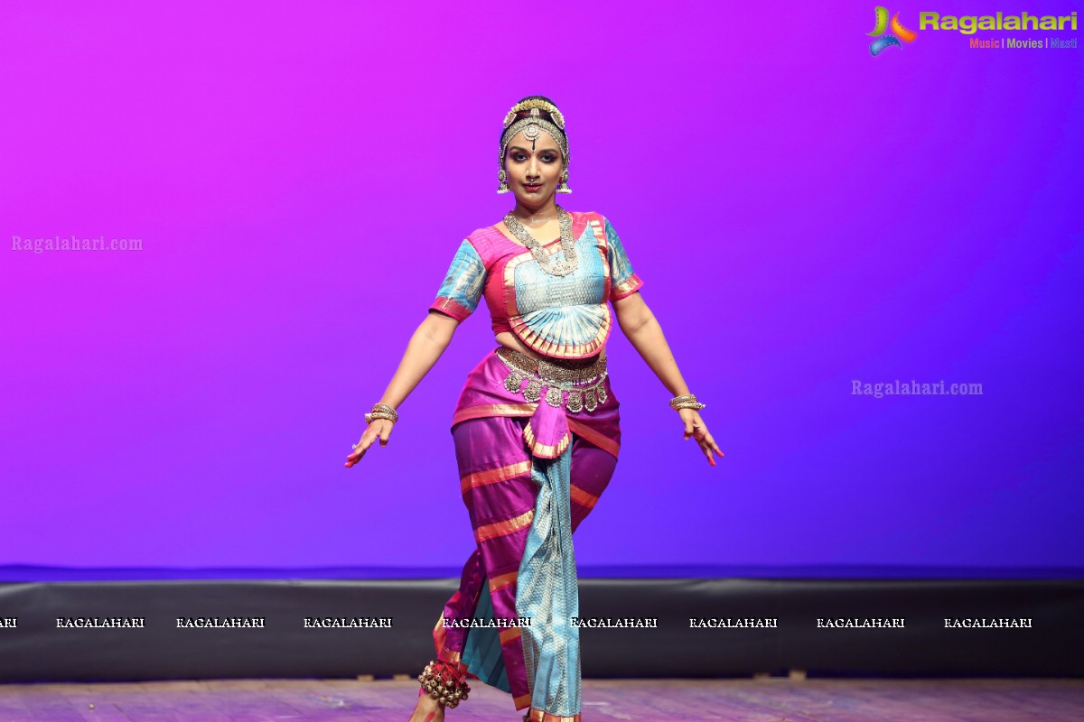 Drishya Kavya by Yamini Reddy and Group at Ravindra Bharathi