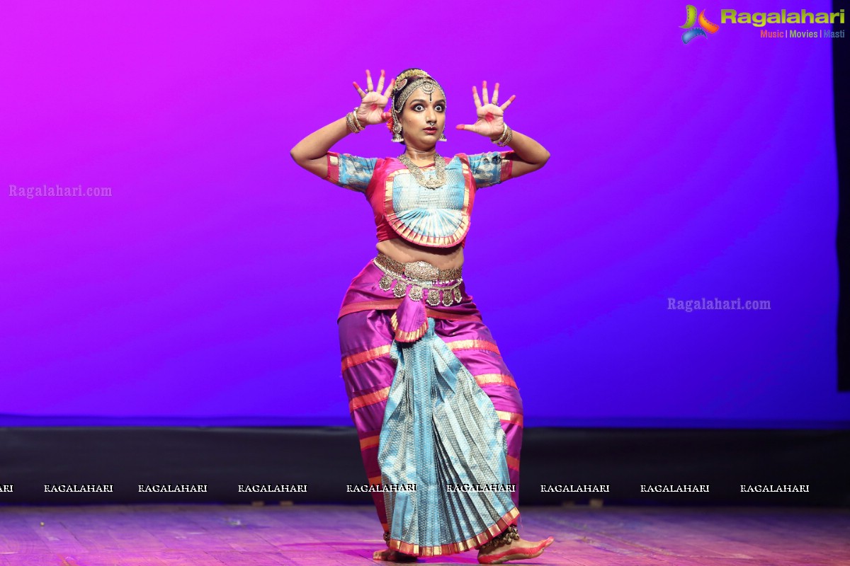 Drishya Kavya by Yamini Reddy and Group at Ravindra Bharathi