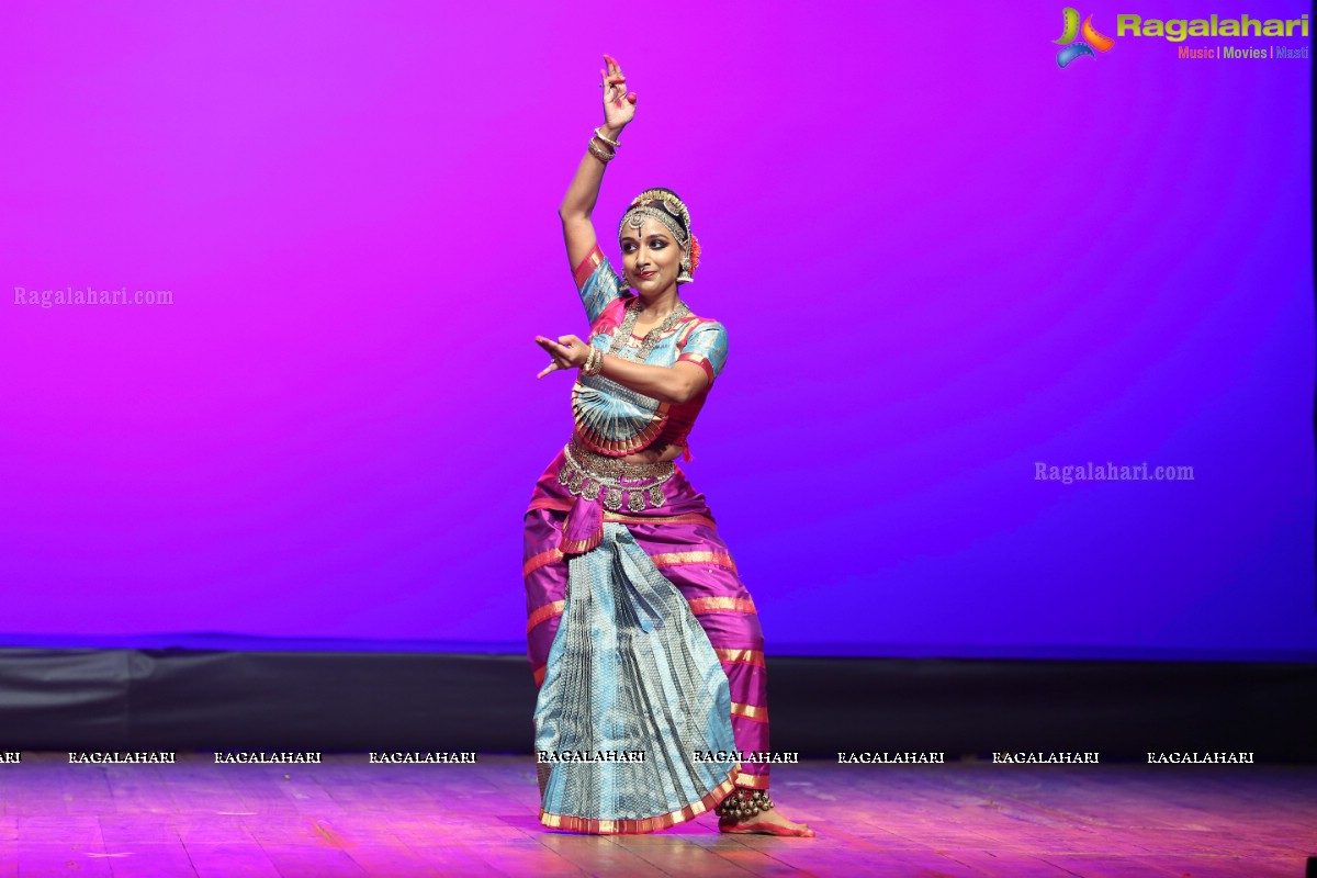 Drishya Kavya by Yamini Reddy and Group at Ravindra Bharathi