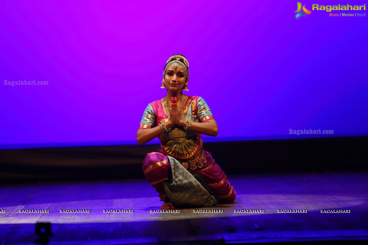 Drishya Kavya by Yamini Reddy and Group at Ravindra Bharathi