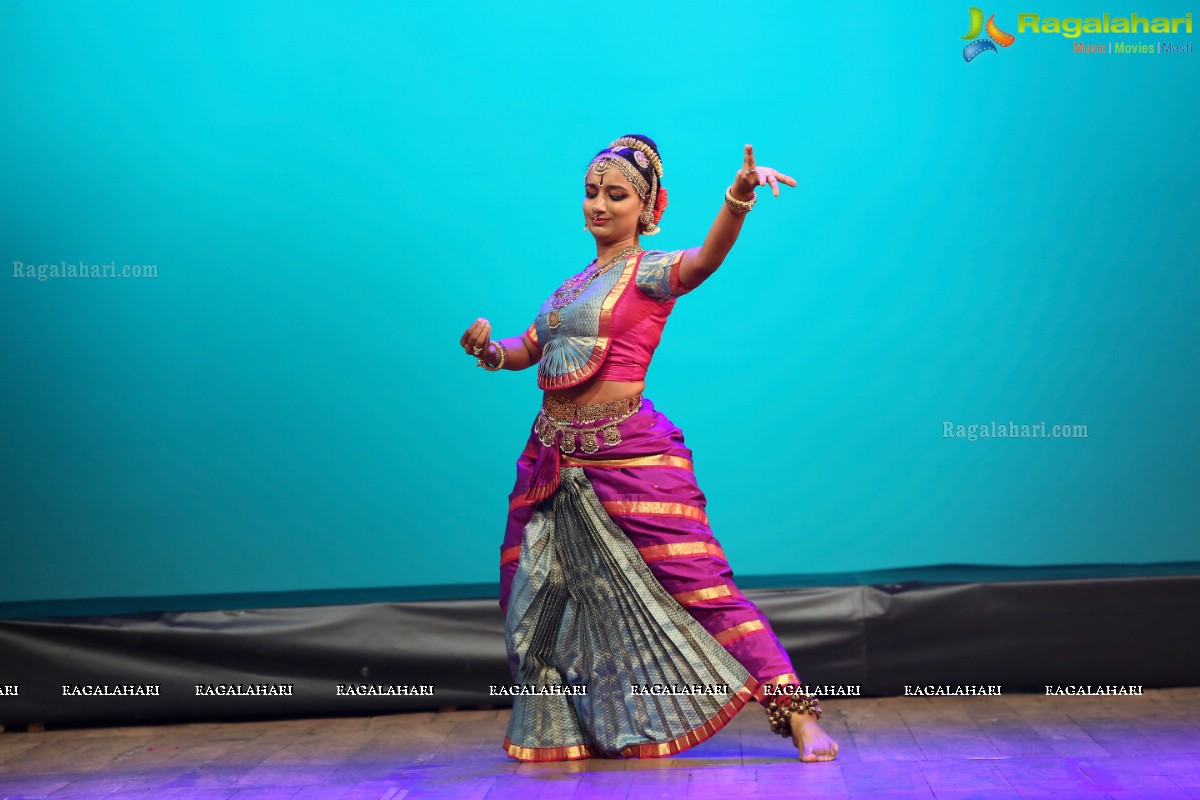 Drishya Kavya by Yamini Reddy and Group at Ravindra Bharathi