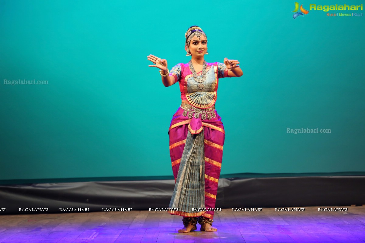 Drishya Kavya by Yamini Reddy and Group at Ravindra Bharathi