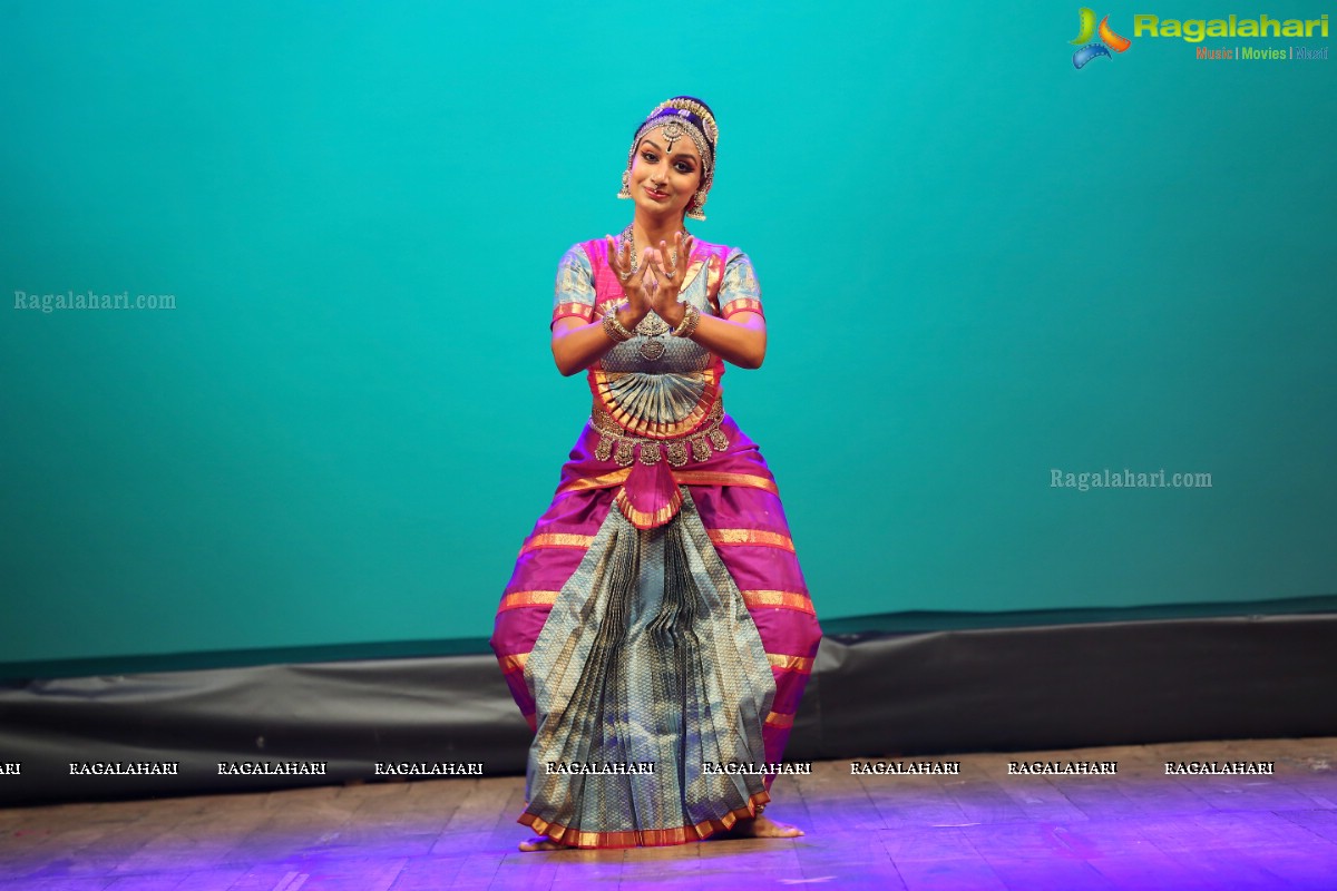 Drishya Kavya by Yamini Reddy and Group at Ravindra Bharathi