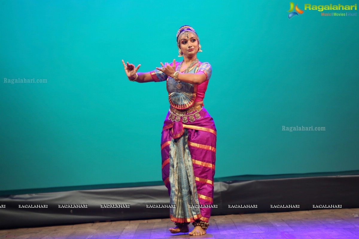 Drishya Kavya by Yamini Reddy and Group at Ravindra Bharathi