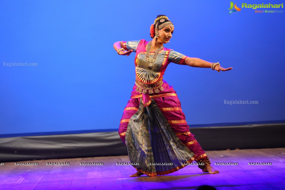 Drishya Kavya by Yamini Reddy and Group at Ravindra Bharathi