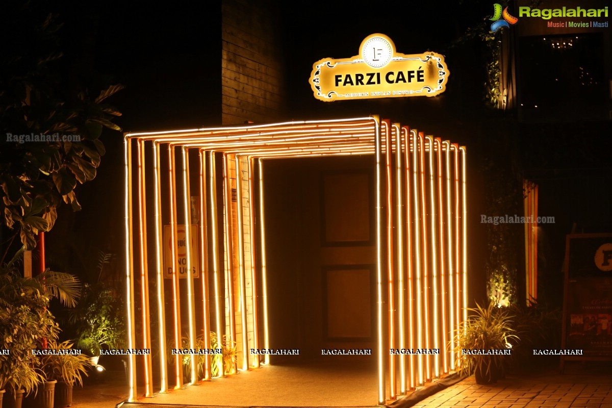 Farzi Café Hyderabad Saturday Night with Rohit Barker