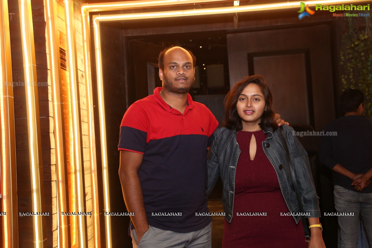 Farzi Café Hyderabad Saturday Night with Rohit Barker