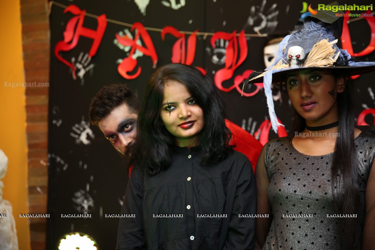 Halloween Costume Party 2019 By Lakhotia College of Design