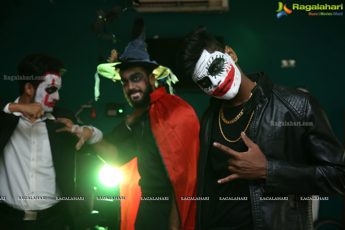 Halloween Costume Party 2019 By Lakhotia College of Design