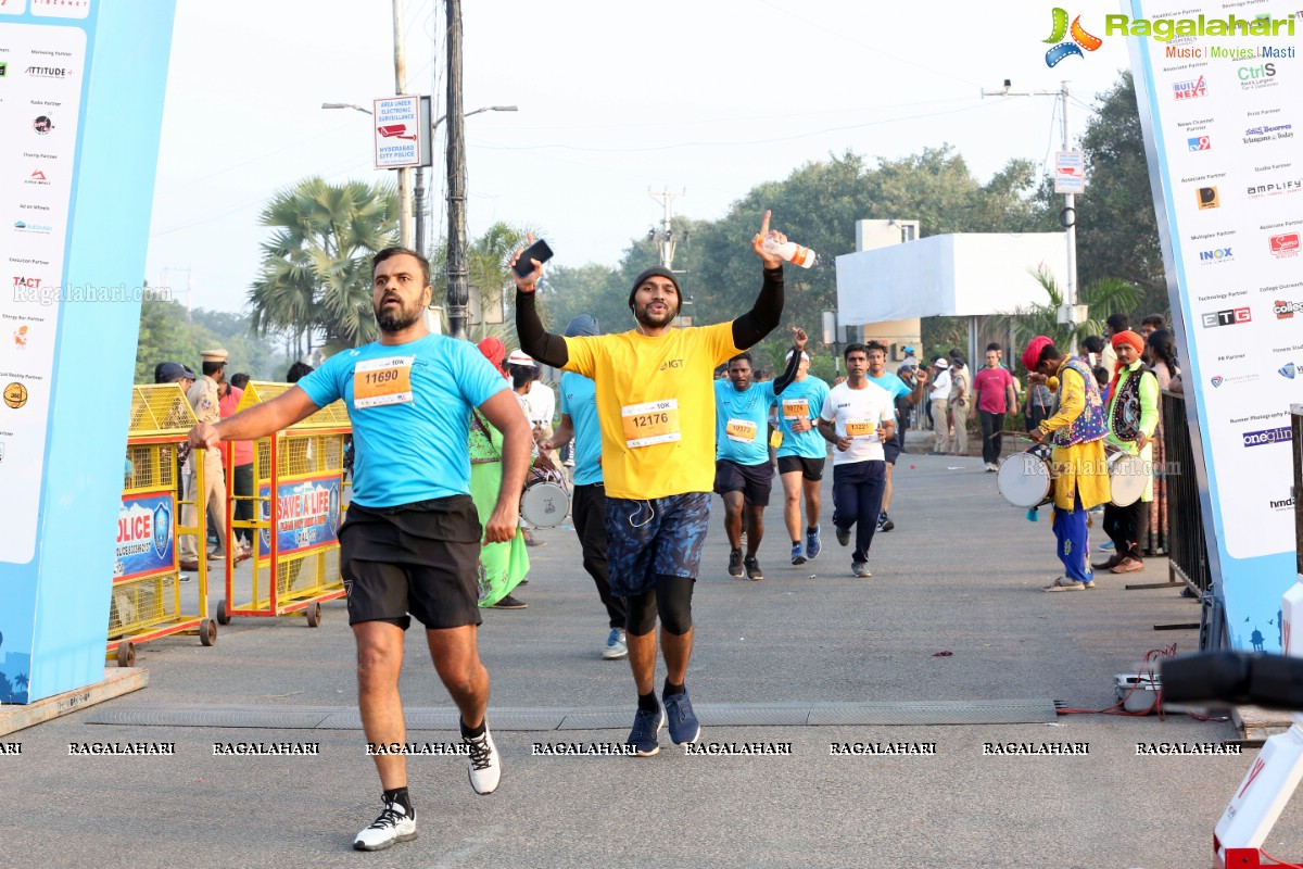 Hyderabad 10k Run 2019 Flag Off