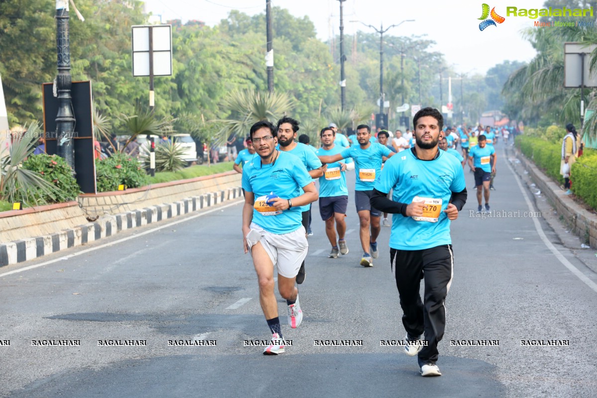 Hyderabad 10k Run 2019 Flag Off