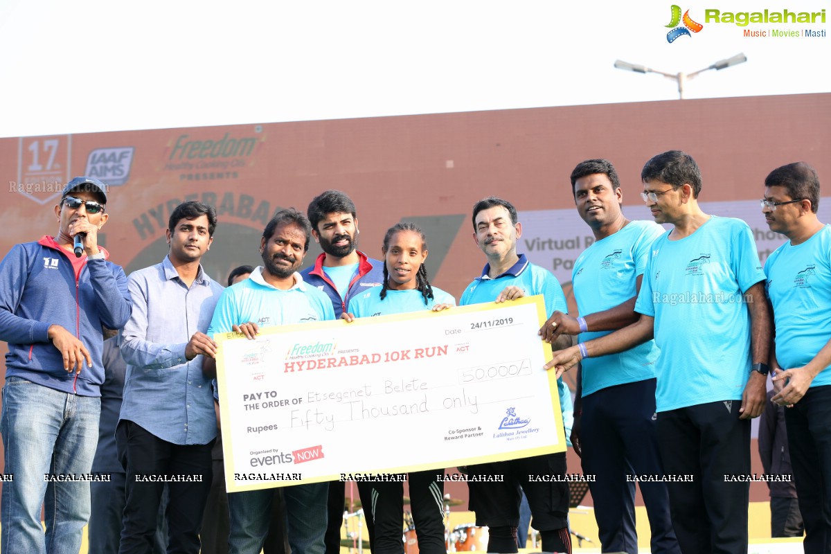 Hyderabad 10k Run 2019 Flag Off