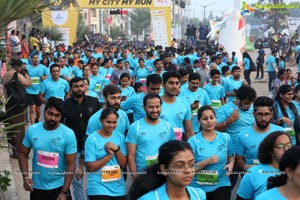 Hyderabad 10k Run Flag Off