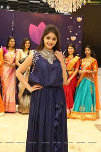 Manepally Jewellers Kukatpally Showroom Curtain Raiser