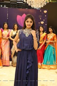 Manepally Jewellers Kukatpally Showroom Curtain Raiser