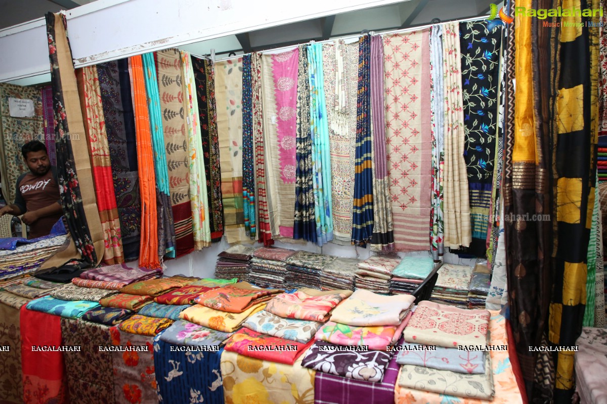 National Silk Expo-2019 Begins at Sri Satya Sai Nigamagamam