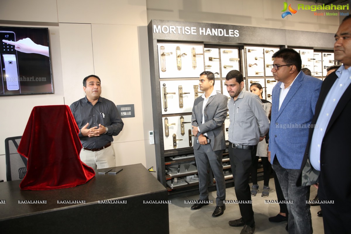 Nayan Hardware Launches its Flagship Retail Store in Kavuri Hills