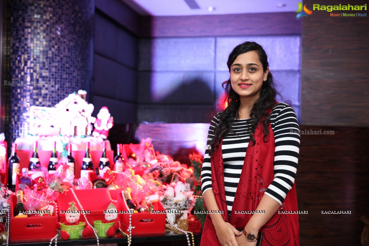 Pre-Christmas Celebration 2019 at Taj Deccan by Srinivas Lahari and Manisha Kapoor