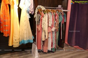 Reina's X Carve Exclusive Fashion Exhibition Curtain Raiser