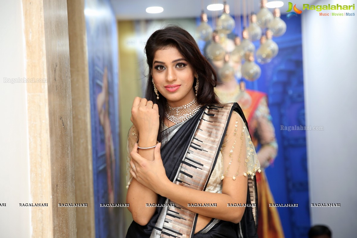 Sri Krishna Silks Exclusive Weaves at Banjara Hills Curtain Raiser & Fashion Showcase