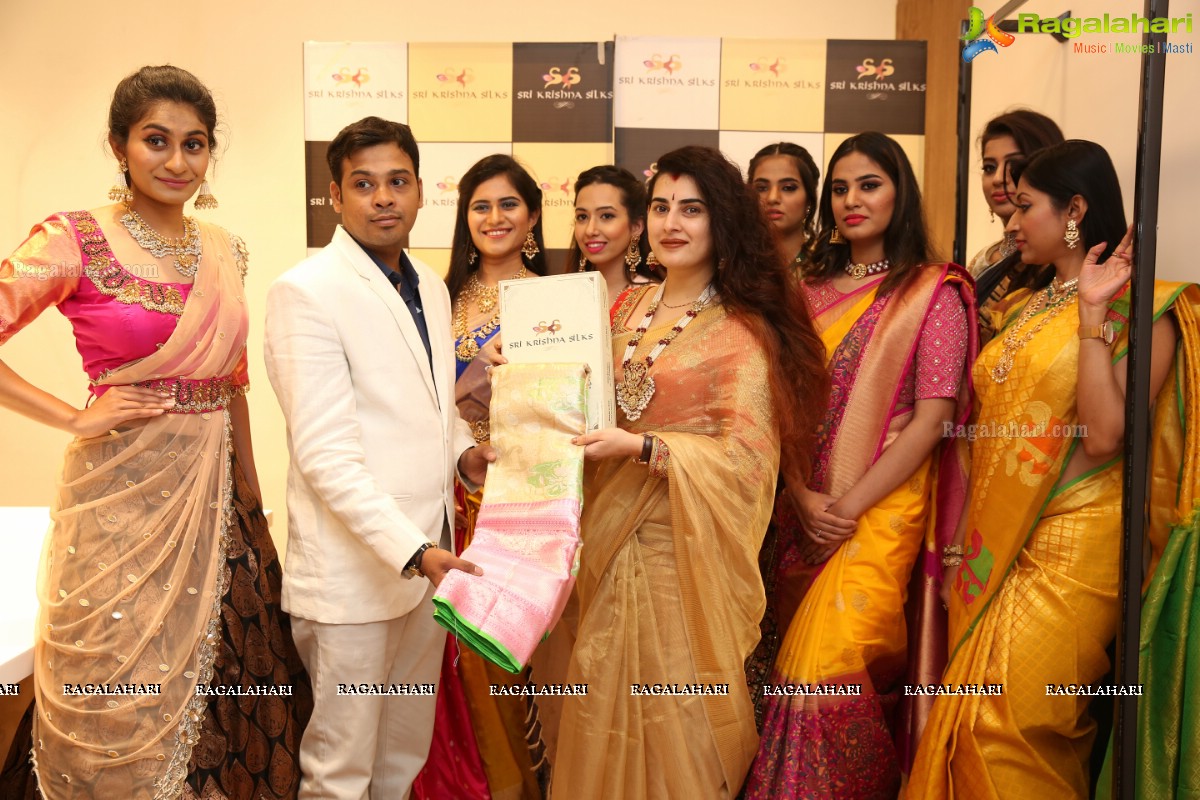 Sri Krishna Silks Exclusive Weaves at Banjara Hills Curtain Raiser & Fashion Showcase