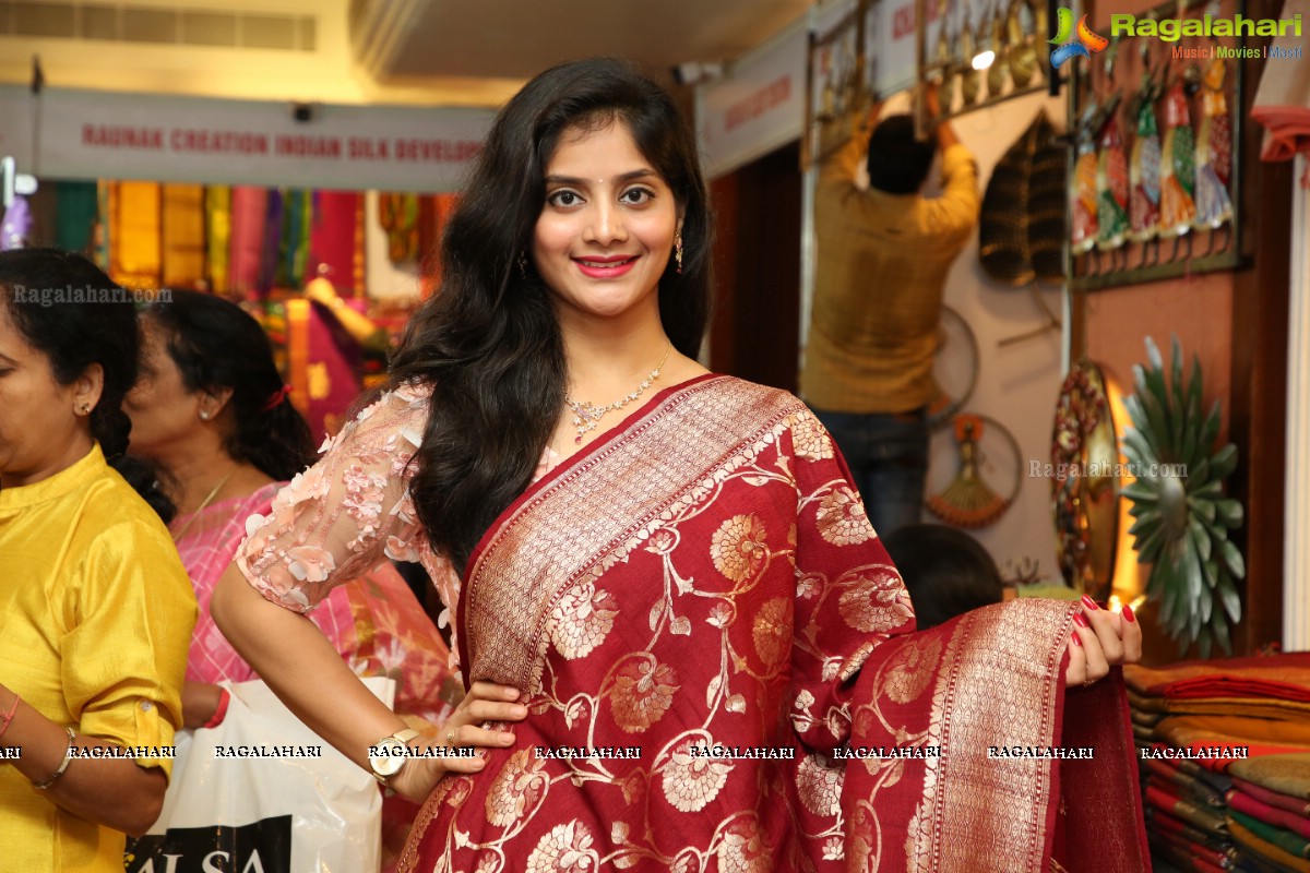 The Haat Fashion & Lifestyle Expo Begins @ Taj Krishna