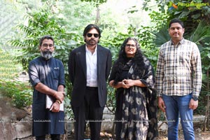 Pawan Kalyan Launches Gamanam Trailer