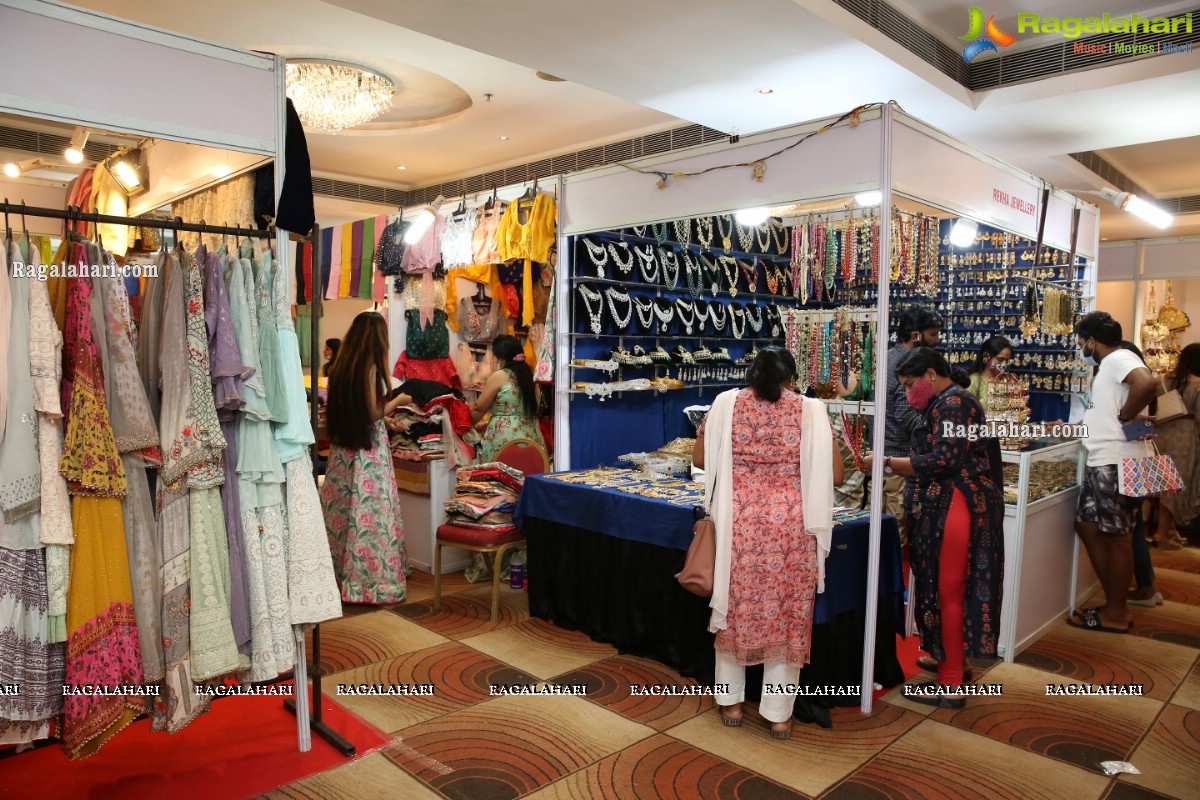 Akriti Elite Exhibition and Sale Begins at Taj Deccan 