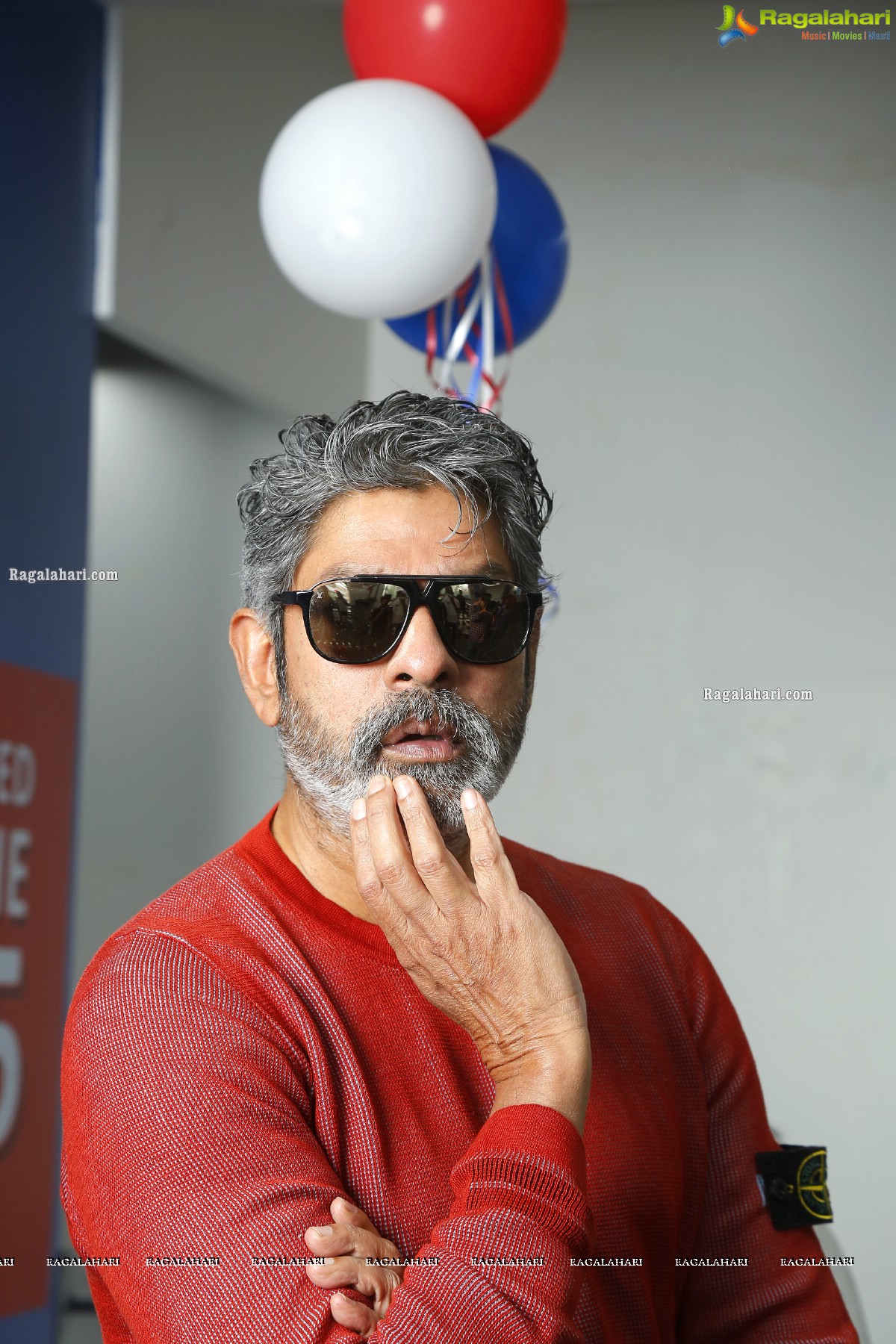 Jagapathi Babu Launches Functional 45 (F45) Gym at Srinagar Colony