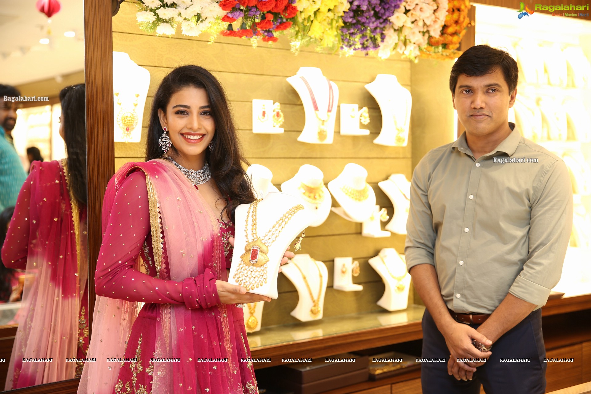 Malabar Gold & Diamonds Unveils Artistry Branded Jewellery Show at Kukatpally