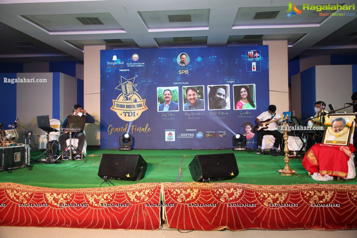 Telugu Digital Idol Season-1 Grand Finale
