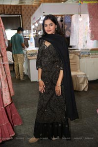 Trendz Vivah Collection Exhibition Begins at N Convention