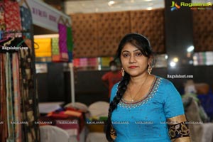 Trendz Vivah Collection Exhibition Begins at N Convention