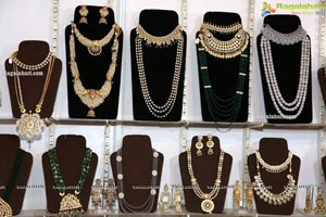 Trendz Vivah Collection Exhibition Begins at N Convention