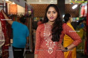 Trendz Vivah Collection Exhibition Begins at N Convention