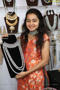 Trendz Vivah Collection Exhibition Begins at N Convention