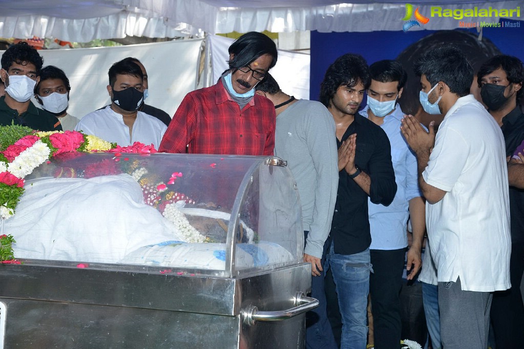 Tollywood Celebs Pay Their Last Respects to Legendary Lyricist Sirivennela Sitaramasastri Garu