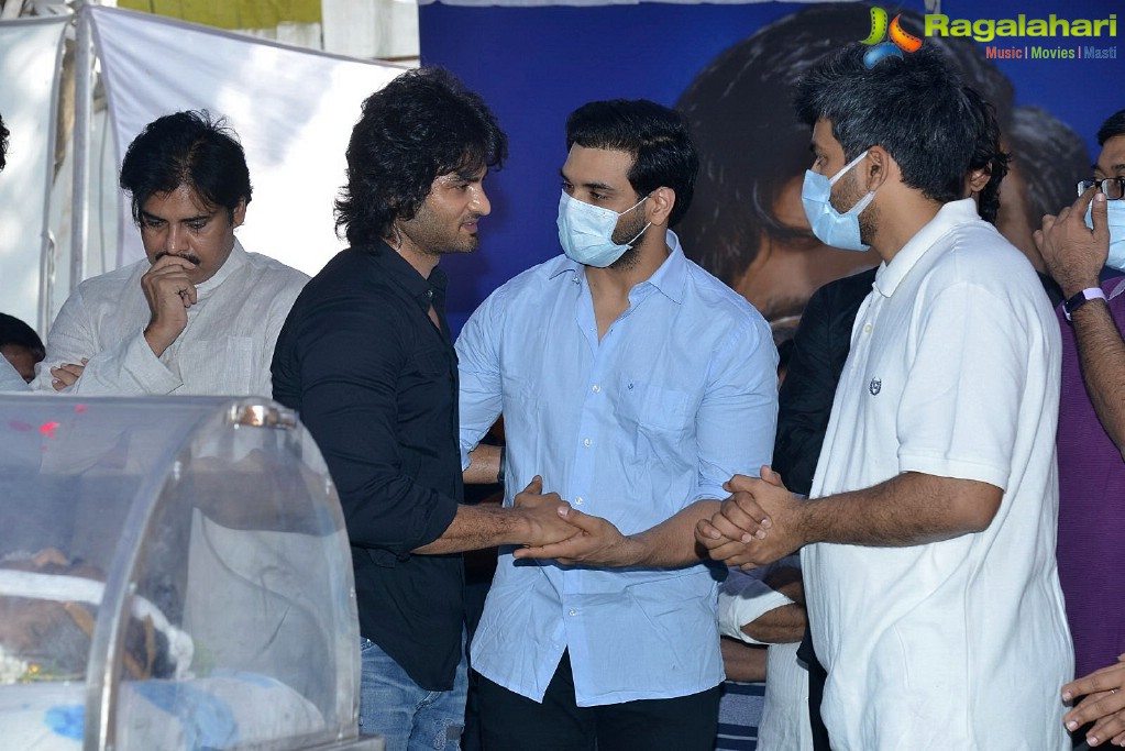 Tollywood Celebs Pay Their Last Respects to Legendary Lyricist Sirivennela Sitaramasastri Garu