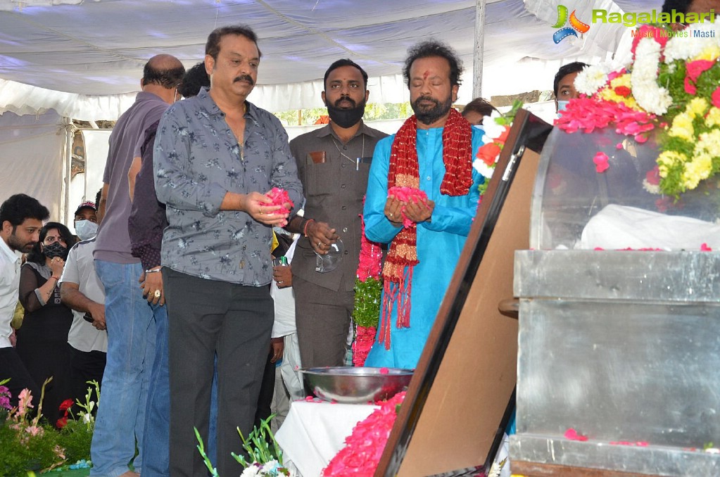 Tollywood Celebs Pay Their Last Respects to Legendary Lyricist Sirivennela Sitaramasastri Garu