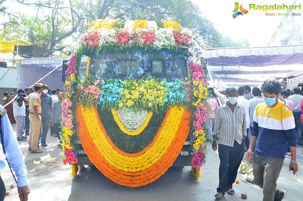 Tollywood Celebs Pay Their Last Respects to Legendary Lyricist Sirivennela Sitaramasastri Garu